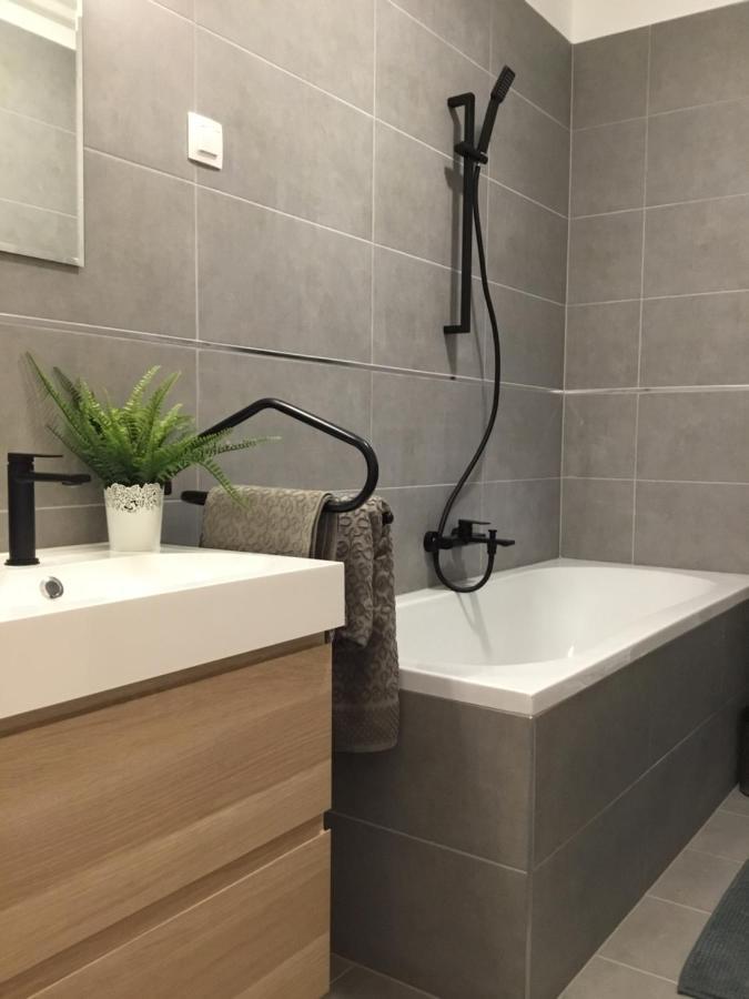 Balance Apartman Eger Luaran gambar